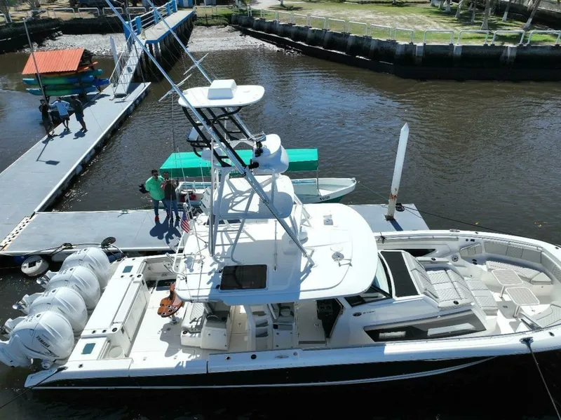 Slide: The Image of Pursuit 42 - Happy Hour - Exterior Profile 2022 Pursuit S428 - Happy Hour - 7653684