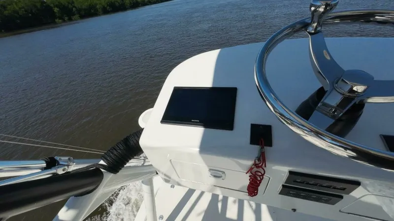 Slide: The Image of 2022 Pursuit S428 - Happy Hour - 7653676