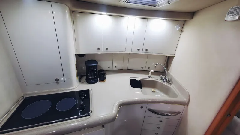 Slide: The Image of Sea Ray 370 1997 - 5016999