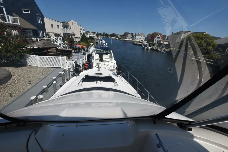 Slide: The Image of Sea Ray 58 Sedan Bridge 2006 - 5012133