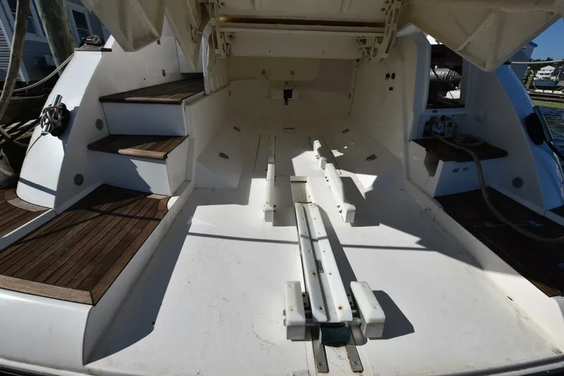 Slide: The Image of Fairline 47 2011 - 5012574