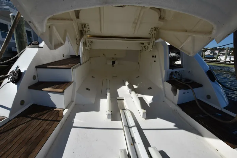 Slide: The Image of Fairline 47 2011 - 5012577