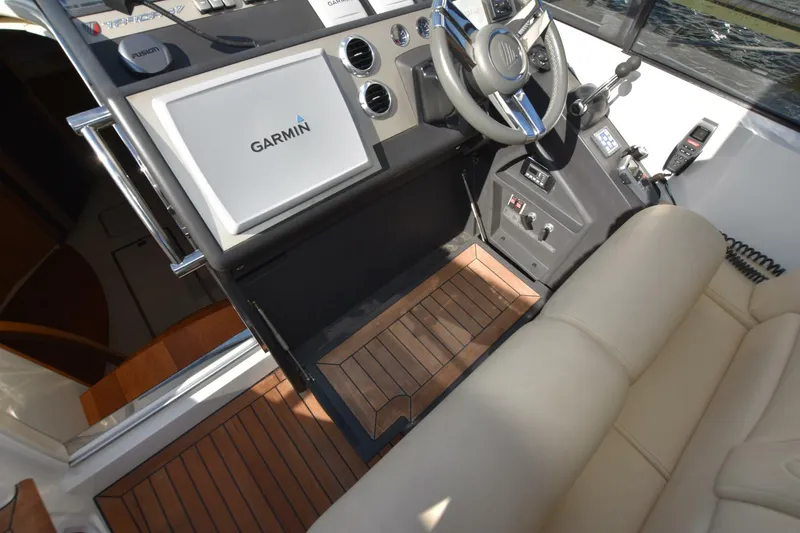 Slide: The Image of Fairline 47 2011 - 5012630