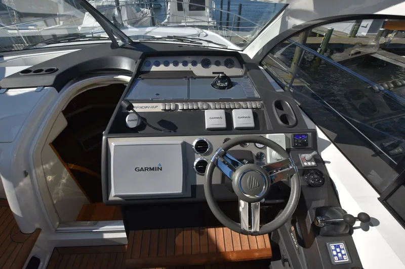Slide: The Image of Fairline 47 2011 - 5012635