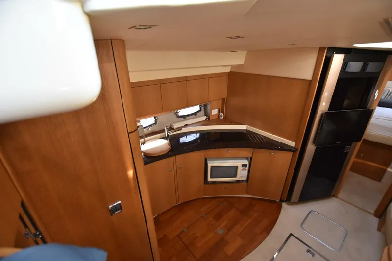 Slide: The Image of Fairline 47 2011 - 5012696