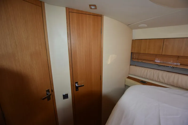 Slide: The Image of Fairline 47 2011 - 5012738