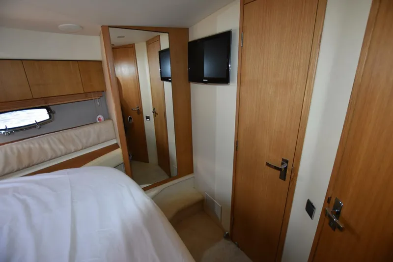 Slide: The Image of Fairline 47 2011 - 5012740