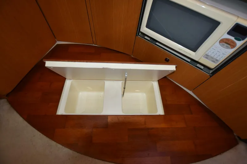 Slide: The Image of Fairline 47 2011 - 5012752