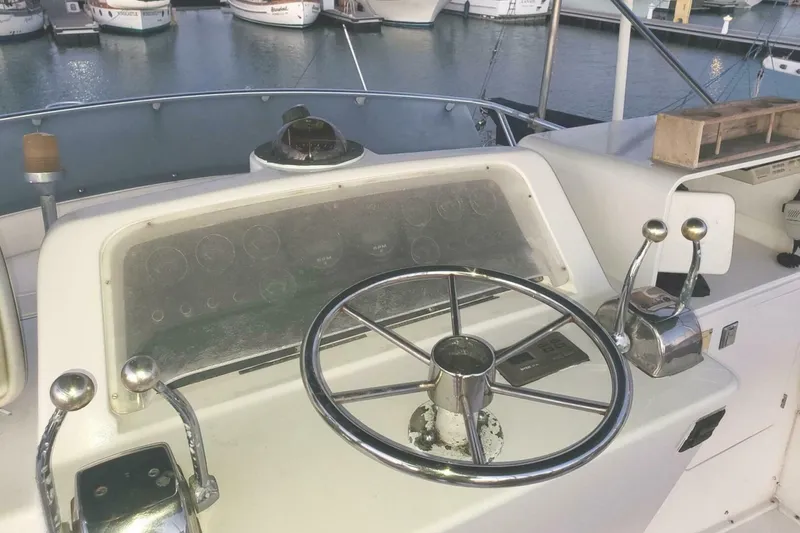 Slide: The Image of Bertram 37 Convertible 1988 - 5013638