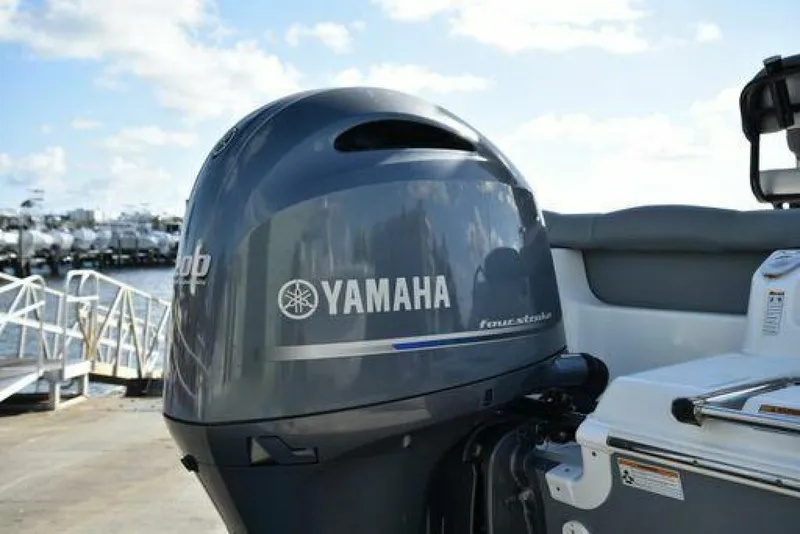 Slide: The Image of NauticStar 2302 2022 - 5023088