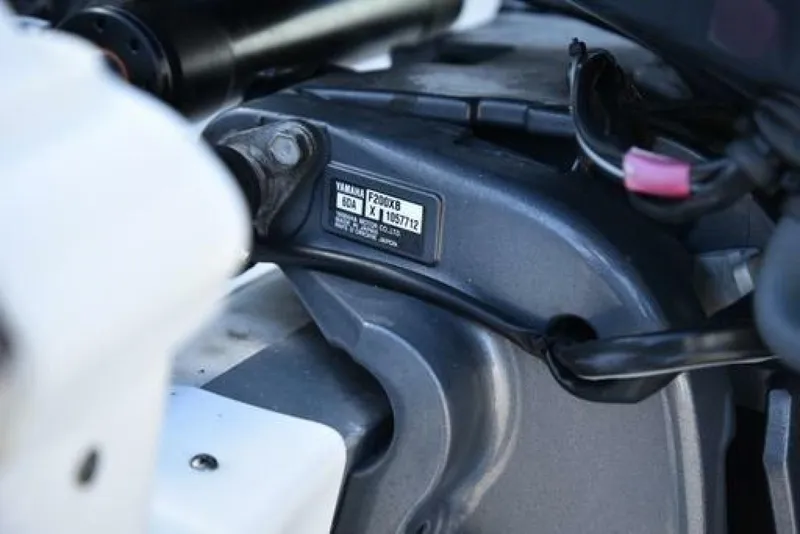 Slide: The Image of NauticStar 2302 2022 - 5023093