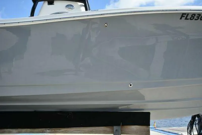 Slide: The Image of NauticStar 2302 2022 - 5023103