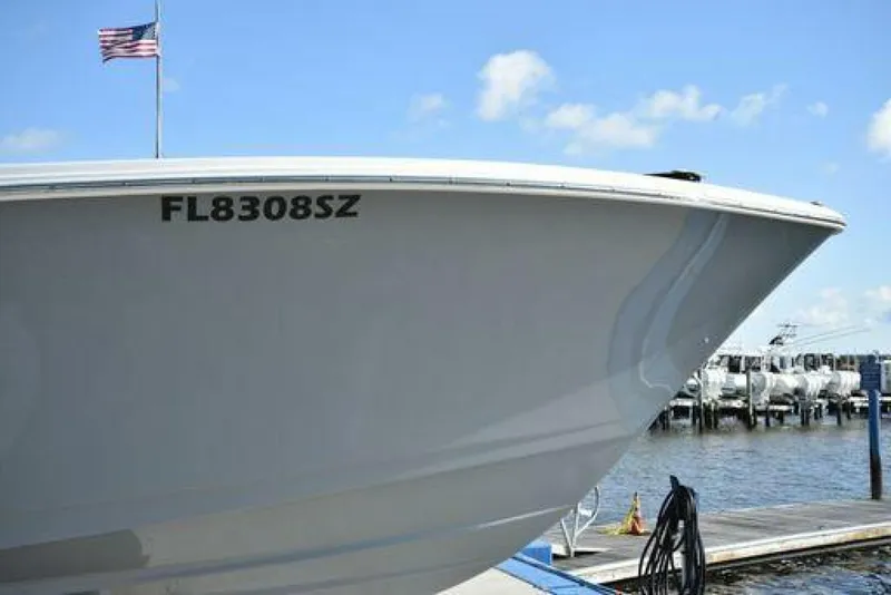 Slide: The Image of NauticStar 2302 2022 - 5023104