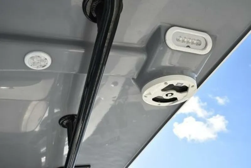 Slide: The Image of NauticStar 2302 2022 - 5023117