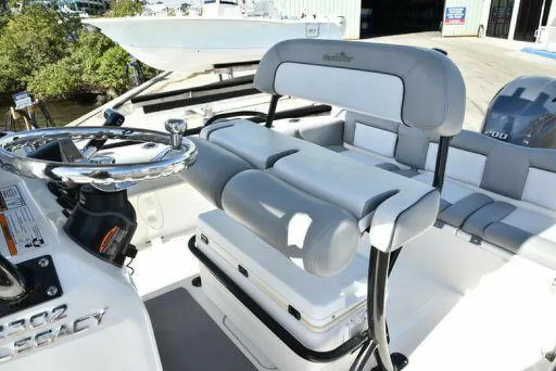 Slide: The Image of NauticStar 2302 2022 - 5023122