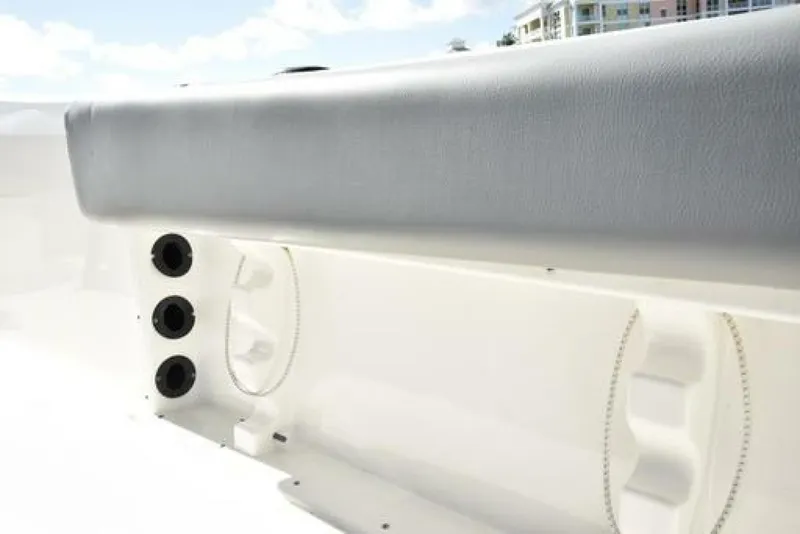 Slide: The Image of NauticStar 2302 2022 - 5023143