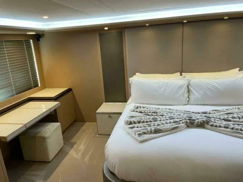 Slide: The Image of Monte Carlo MCY86 2015 - 5797004