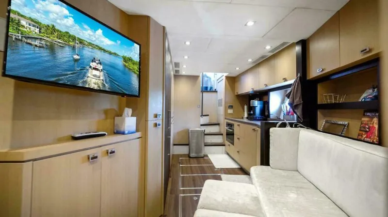 Slide: The Image of Monte Carlo Yachts MCY86 2015 - 5796991