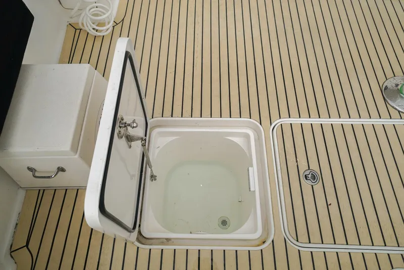 Slide: The Image of 2007 Viking 45 Convertible Bad Habits - 5014946