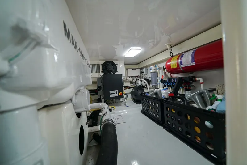 Slide: The Image of 2007 Viking 45 Convertible Bad Habits - 5015000