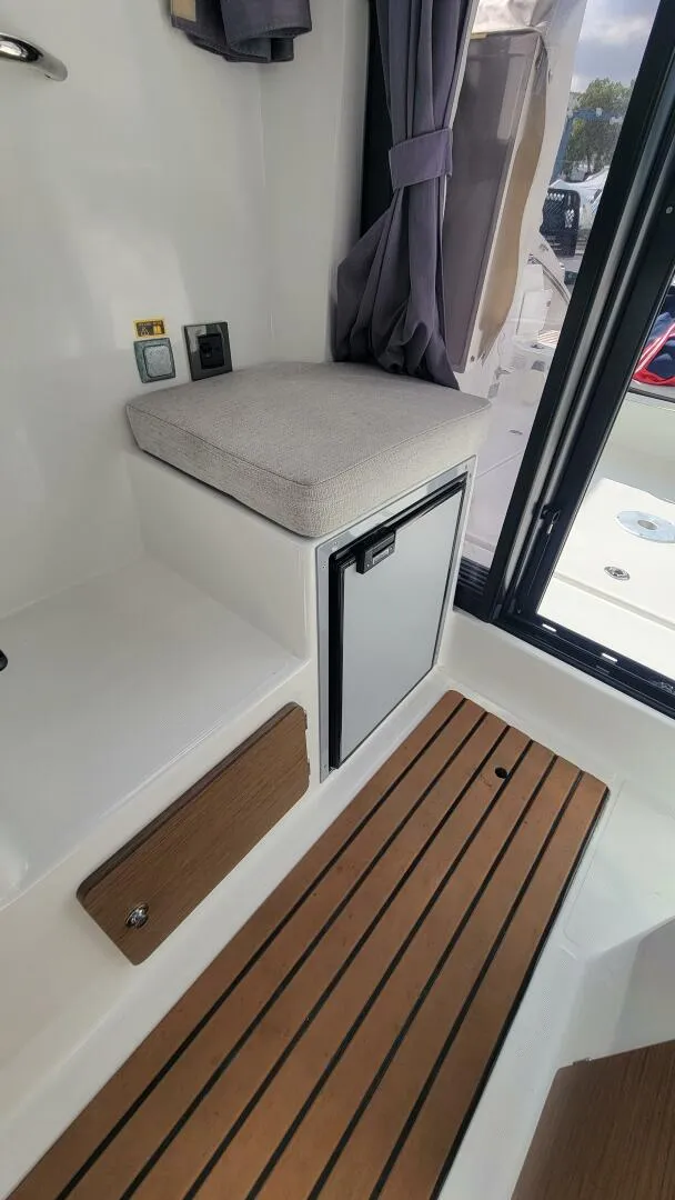 Slide: The Image of Jeanneau NC795 Sport 2022 - 5015886