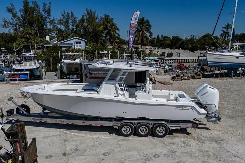 Slide: The Image of Invincible 33 Open Fisherman 2025 - 5162798