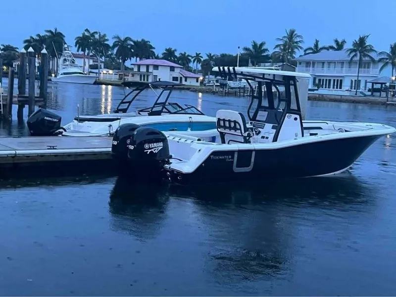 Slide: The Image of Tidewater 256 CC Adventure 2023 - 7511252