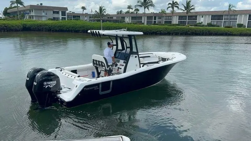 Slide: The Image of Tidewater 256 CC Adventure 2023 - 7511249