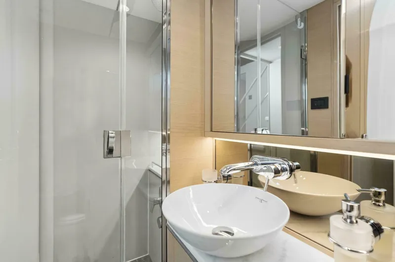 Slide: The Image of Princess S60 2018 - 5791797