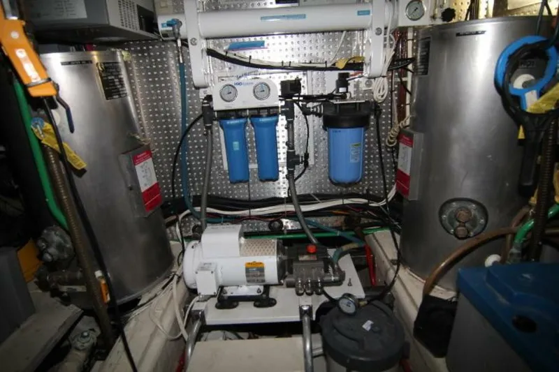 Slide: The Image of Offshore Yachts 55 Pilothouse 1990 - 5326208