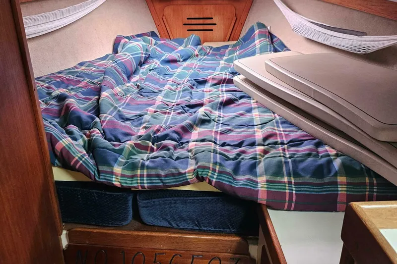 Slide: The Image of Thomas 35 1990 - 5151030