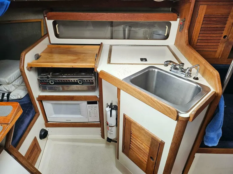 Slide: The Image of Thomas 35 1990 - 5151034