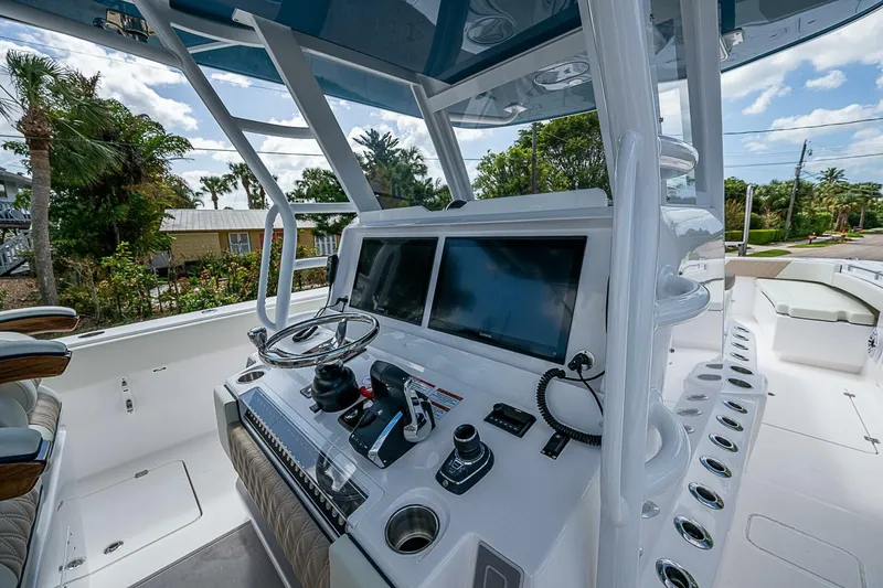 Slide: The Image of Invincible 38 Catamaran 2025 - 5091867