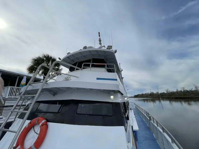 Slide: The Image of Swiftships Commercial Passenger 1972 - 5029144