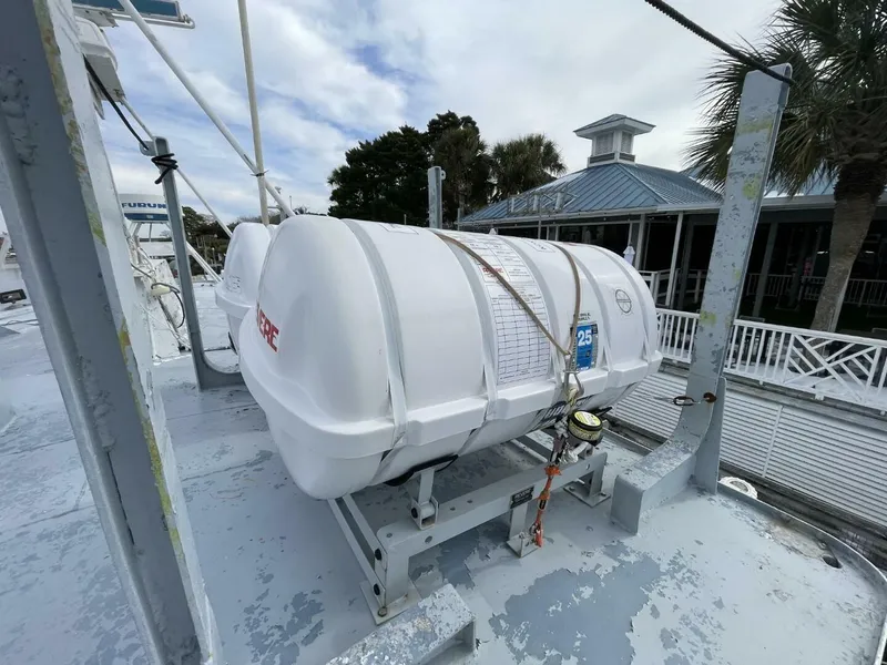 Slide: The Image of Swiftships Commercial Passenger 1972 - 5029156