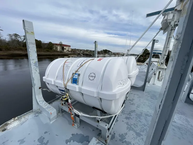 Slide: The Image of Swiftships Commercial Passenger 1972 - 5029157