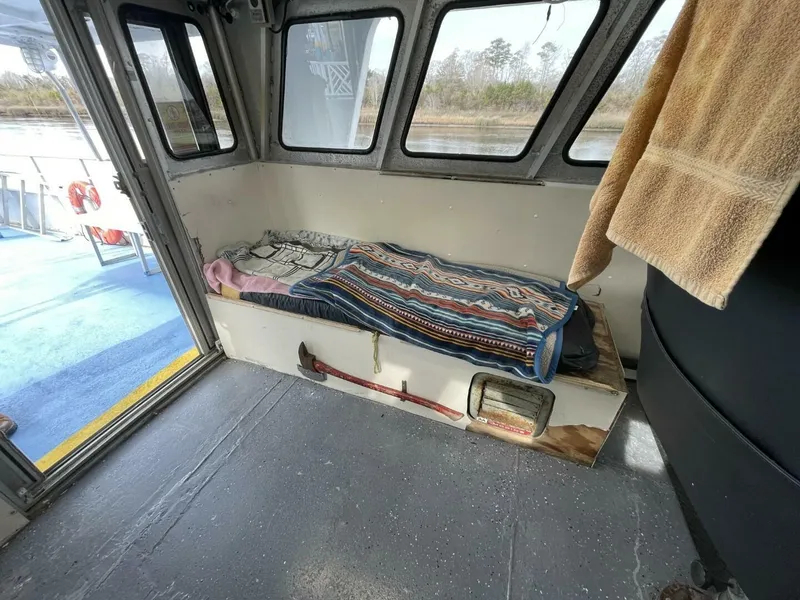 Slide: The Image of Swiftships Commercial Passenger 1972 - 5029173