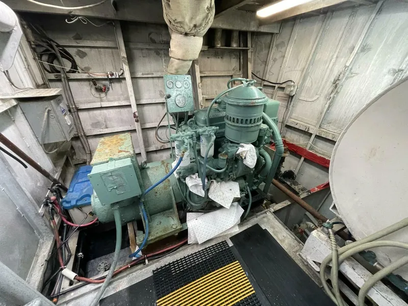 Slide: The Image of Swiftships Commercial Passenger 1972 - 5029178