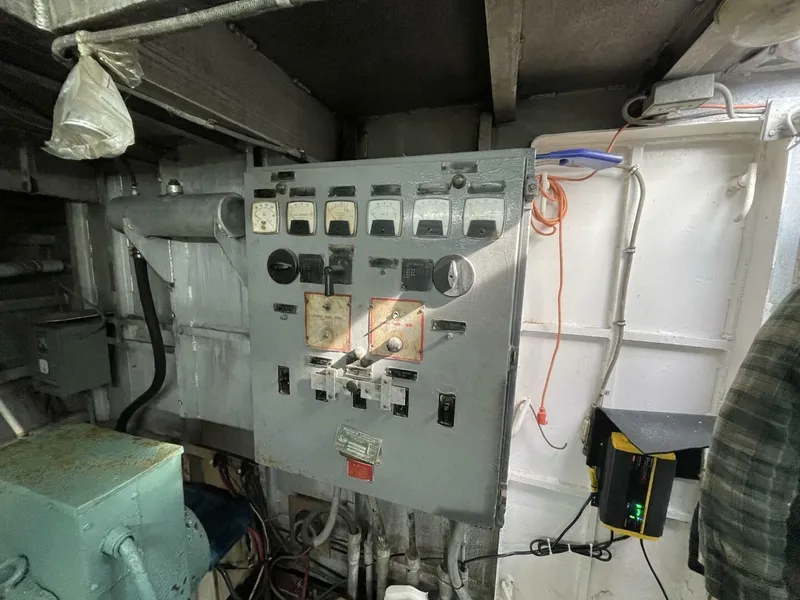 Slide: The Image of Swiftships Commercial Passenger 1972 - 5029181