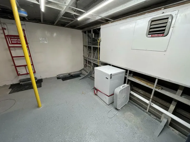 Slide: The Image of Swiftships Commercial Passenger 1972 - 5029206