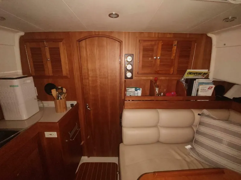 Slide: The Image of Mainship 34 Pilot 2003 - 5052560