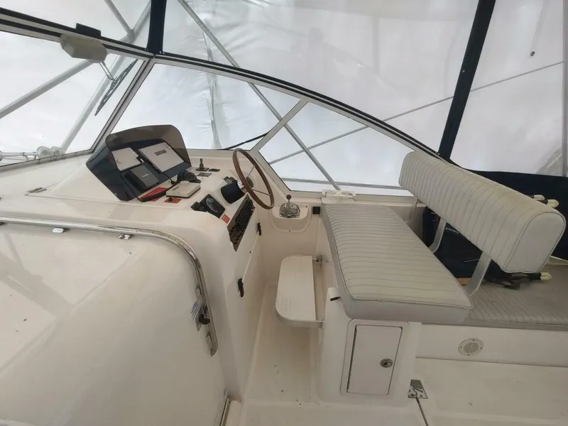 Slide: The Image of Mainship 34 Pilot 2003 - 5052547