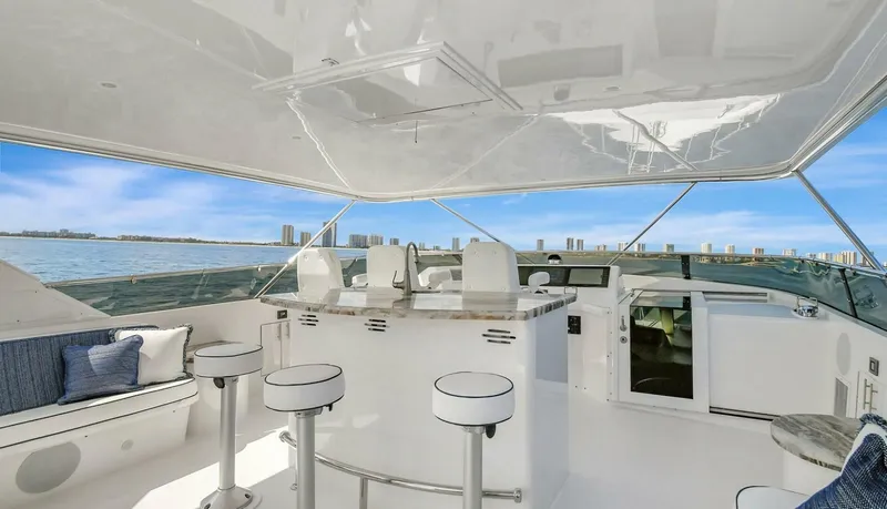 Slide: The Image of 047 Flybridge Bar 03 - 5019840