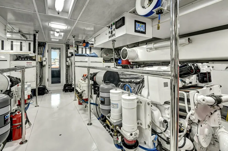 Slide: The Image of 053 Engine Room 03 - 5019846