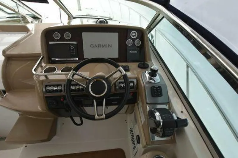 Slide: The Image of Formula 37 Cruiser 2016 - 5019321