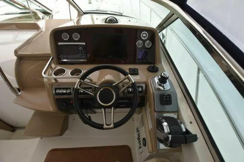 Slide: The Image of Formula 37 Cruiser 2016 - 5019322