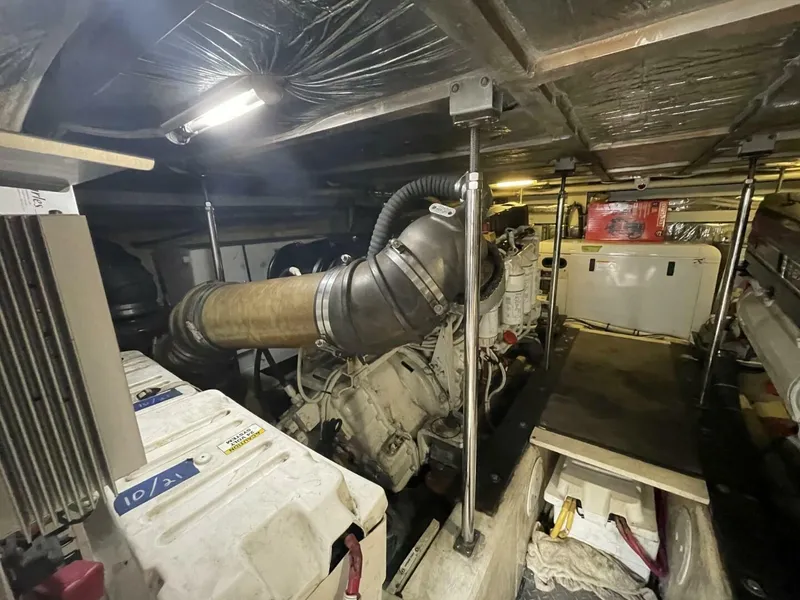 Slide: The Image of Carver Yachts 56 VOYAGER 2006 - 5020724