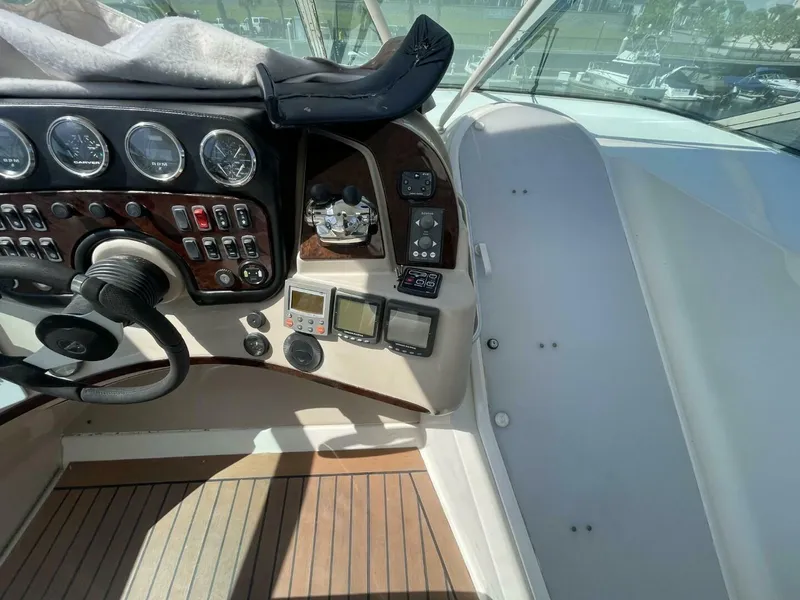 Slide: The Image of Carver Yachts 56 VOYAGER 2006 - 5020634