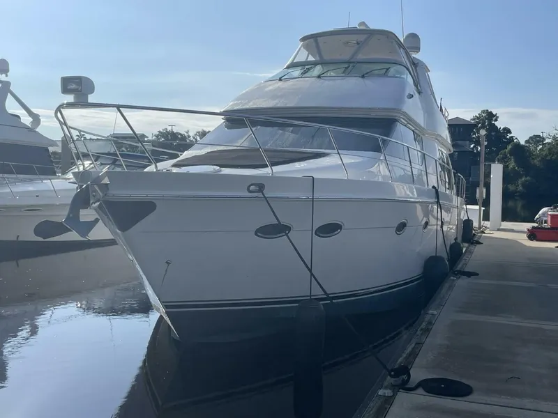 Slide: The Image of Carver Yachts 56 VOYAGER 2006 - 5020619