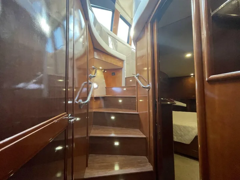 Slide: The Image of Carver Yachts 56 VOYAGER 2006 - 5020663